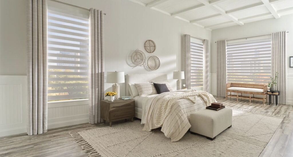 Hunter Douglas Banded Shade