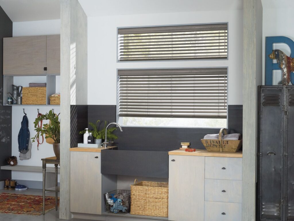 Hunter Douglas Everwoods